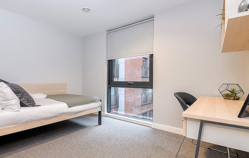 West Street, Devonshire Green, Sheffield - Image 1